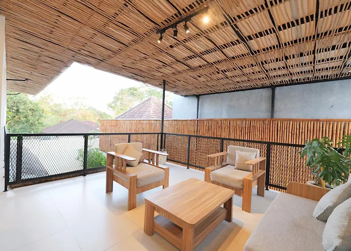 Villa 4br Modern Walking Dist To Sidewalk *