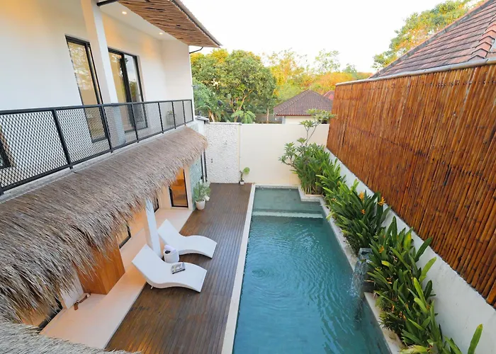 4br Modern Walking Dist To Sidewalk Villa Jimbaran