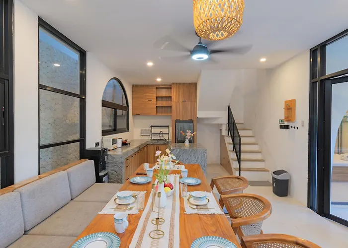 Villa 4br Modern Walking Dist To Sidewalk *